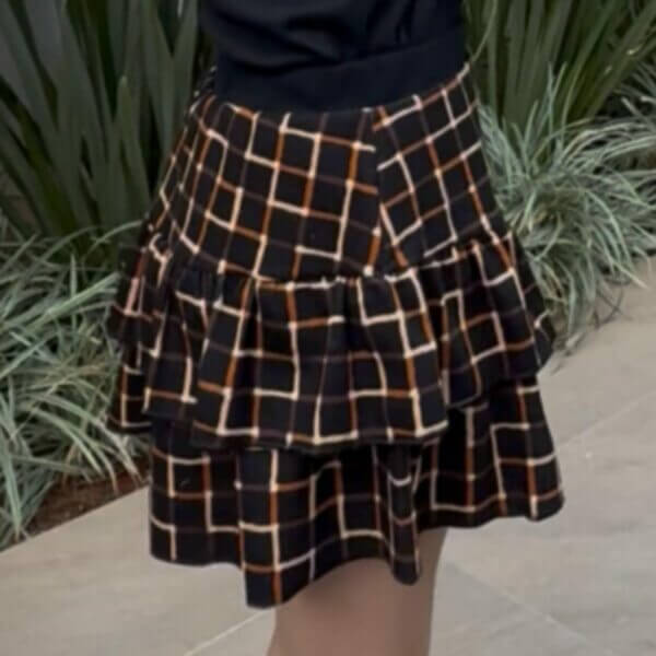 Saia Short Babados Moletinho Xadrez - Imagem 2