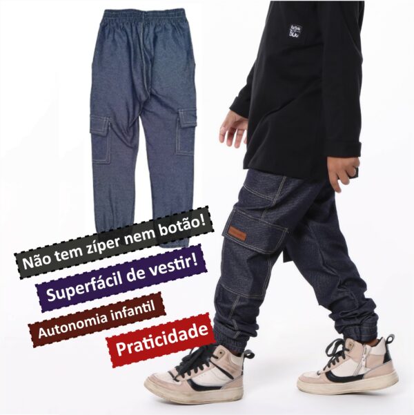 Calça Malha Jeans Infantil Cargo com Bolsos Azul Marinho - Imagem 2