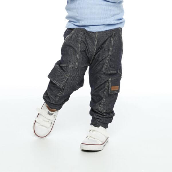 Calça Malha Jeans Infantil Cargo com Bolsos Preta - Imagem 3