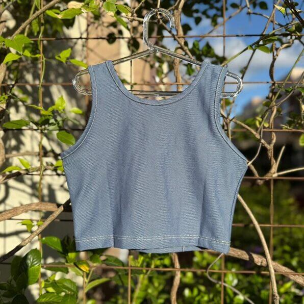 BLUSA INFANTIL CAPIVARA REGATA MALHA JEANS APLIQUE BORDADO - Imagem 2